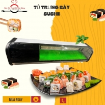 Tủ trưng bày sushi - sashimi trong nhà hàng Nhật Bản